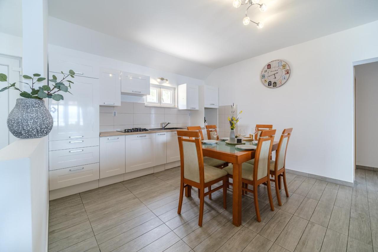 Rooms Plaza Divuje Мурвиця Екстер'єр фото